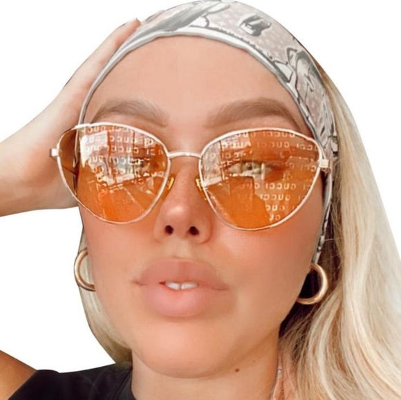 NEW GUCCI WOMEN'S GOLD FRAME SUNGLASSES GG0803S 004 GUCCI EYEWEAR - Picture 7 of 9